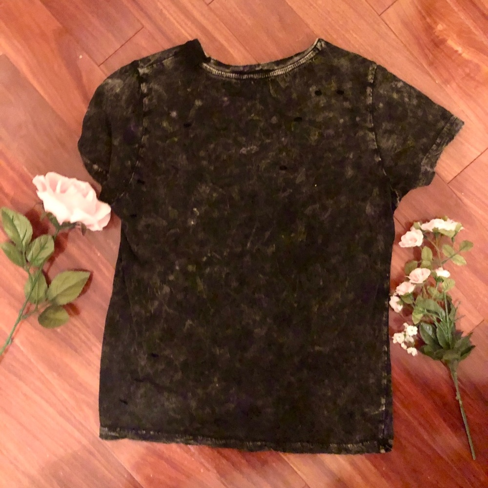 Forever 21 Black Tokyo T-shirt - Picture 2 of 3
